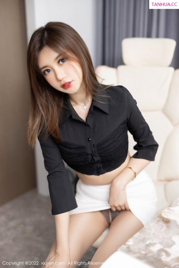 綺裡嘉 绮里嘉 [XiuRen]高清写真图 2022.06.17 No.5160 绮里嘉ula第10张图片